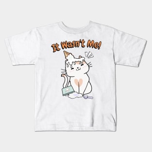 Funny persian cat got caught stealing ice cream Kids T-Shirt